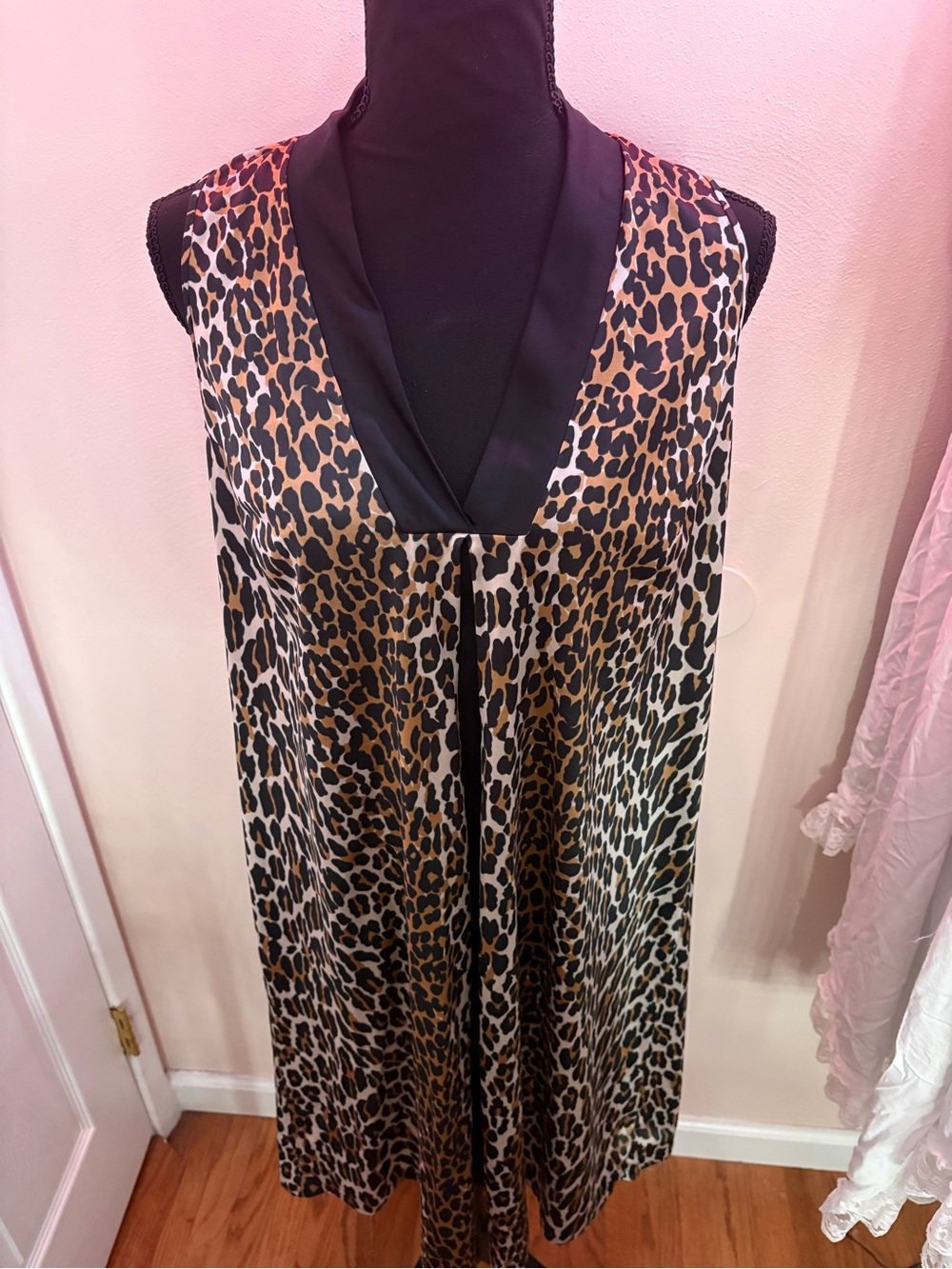 Vintage Vanity Fair Leopard Print Sleeveless V-Neck Dress with Black Trim